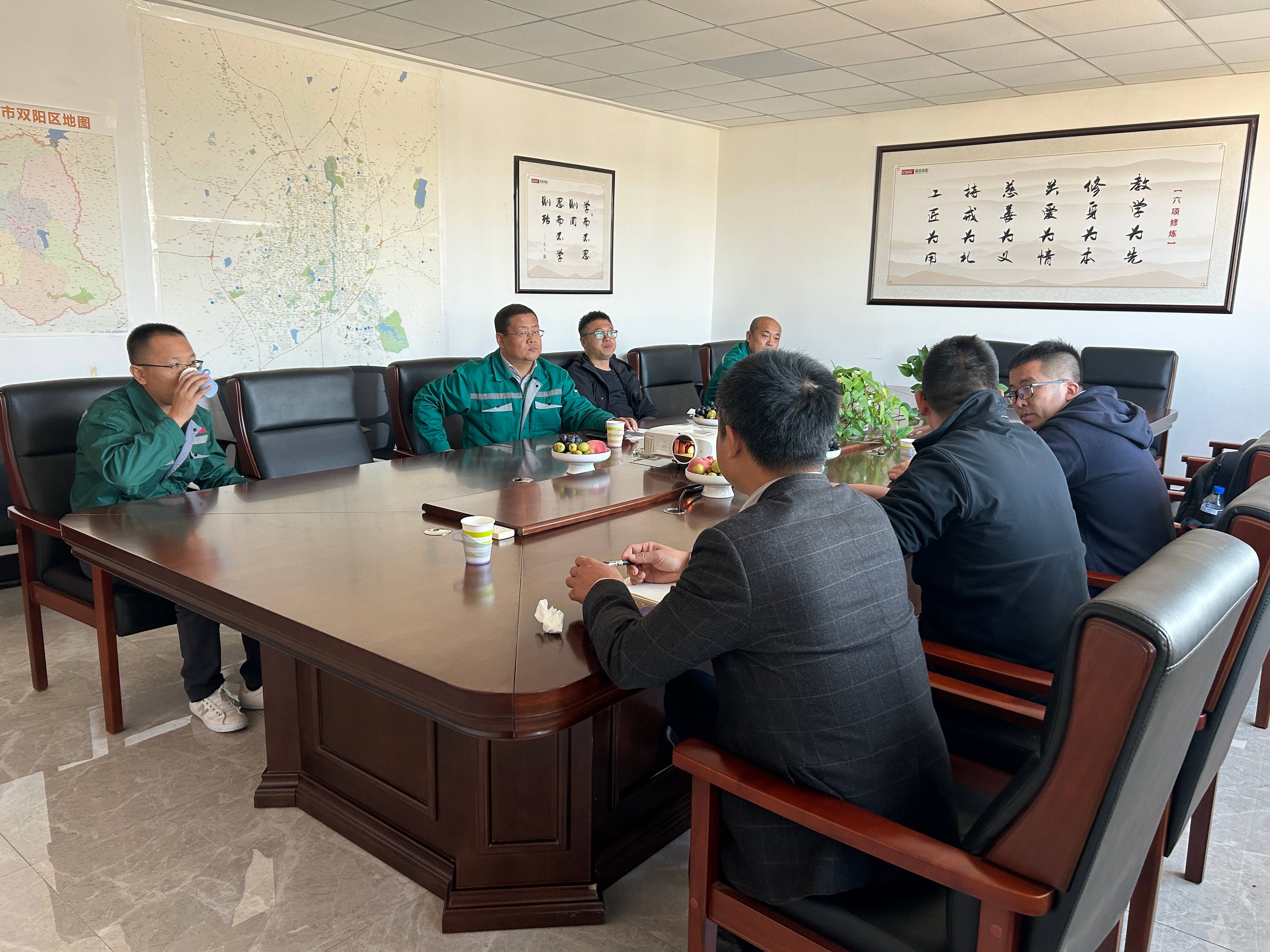 國信裝配|2024年10月8日三一中能領(lǐng)導蒞臨參觀視察